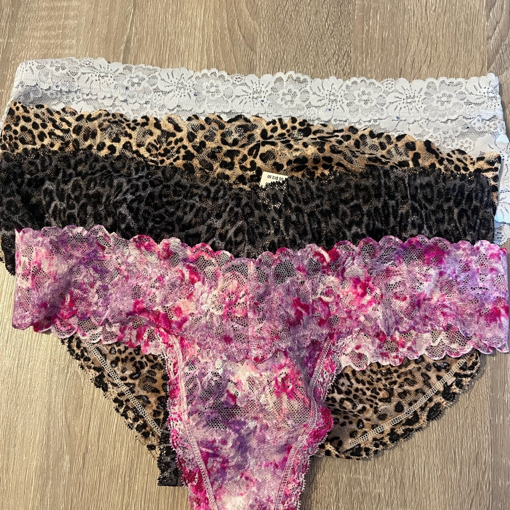 Victoria's Secret Lace Bikini Panty Lot - Medium NWTs